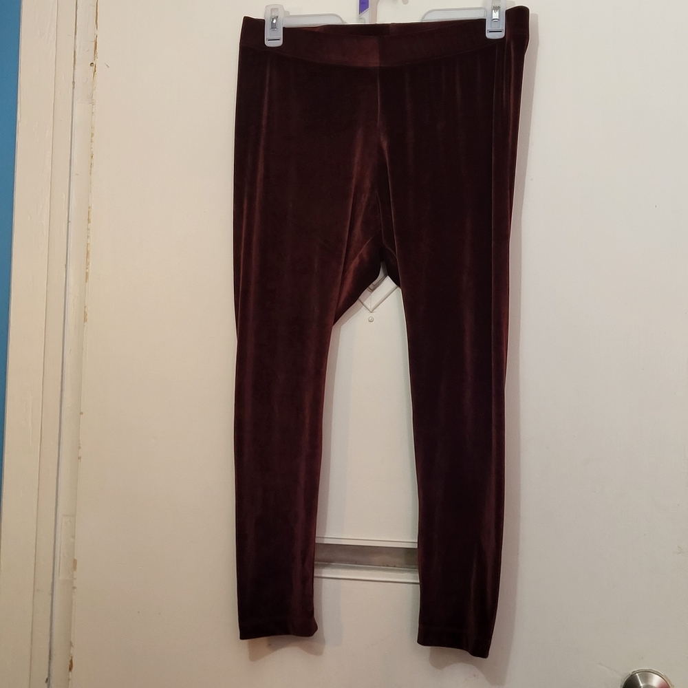 OLD NAVY XL PETTE BURGUNDY LEGGINGS PRELOVED CONDITION